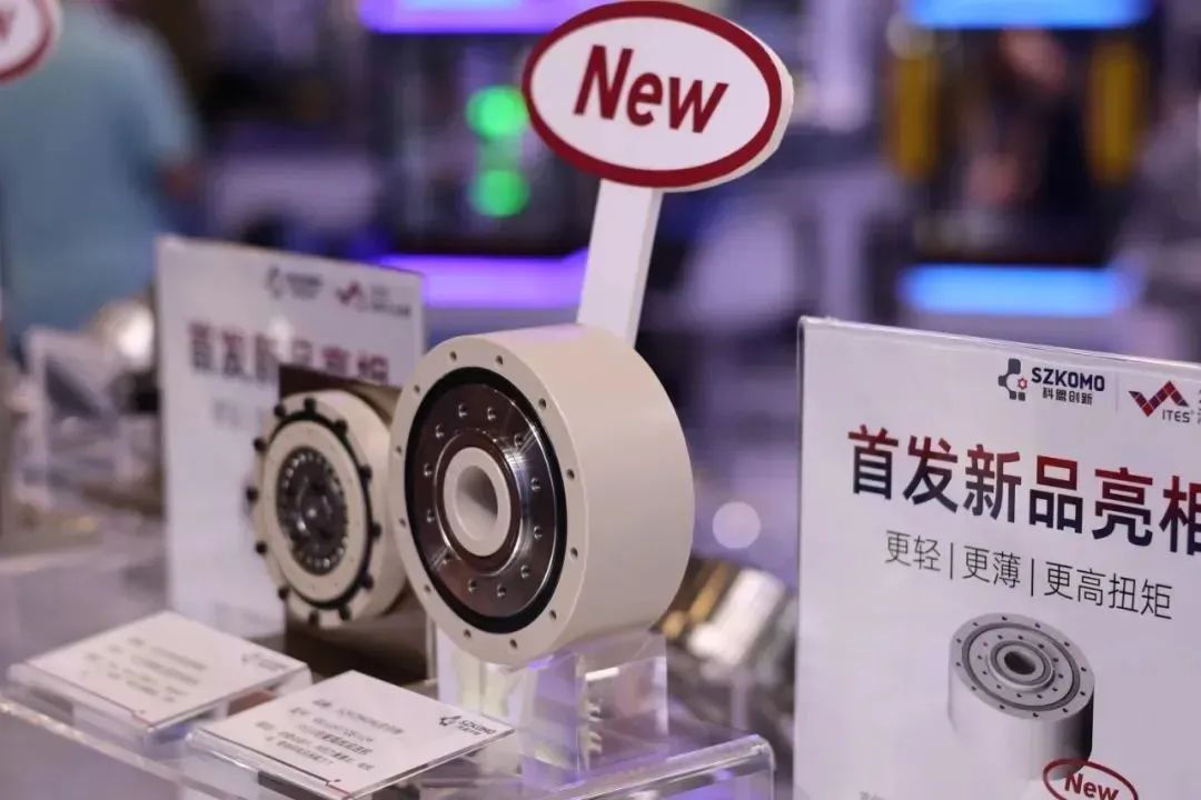 The worlds first PEEK composite material harmonic speed reducer is launched